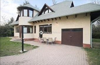 Eladó Budapest III. kerületi családi ház hirdetés (37622443)