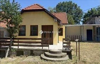 Eladó Borgátai üzlethelyiség utcafronton hirdetés (38742895)