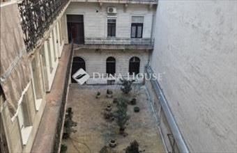 Eladó Budapest VI. kerületi tégla lakás hirdetés (92342279)
