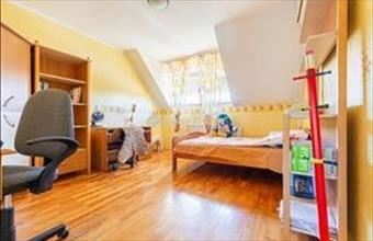 Eladó Budapest XVI. kerületi családi ház hirdetés (43343322)