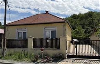 Eladó Salgótarjáni családi ház hirdetés (23745139)