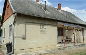 Eladó Kunmadarasi családi ház hirdetés (68224477)