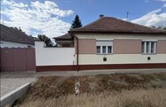Eladó Jánoshalmai családi ház hirdetés (63782727)