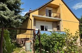 Eladó Balatonvilágosi családi ház hirdetés (64394932)