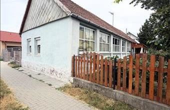 Eladó Üllői tégla lakás hirdetés (47716149)
