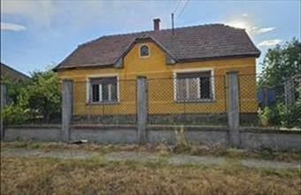 Eladó Gönyűi családi ház hirdetés (49482713)
