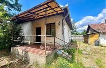 Eladó Nádudvari családi ház hirdetés (96739435)