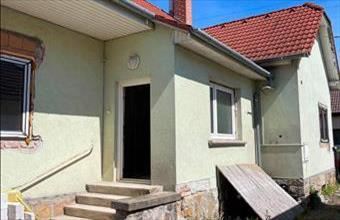 Eladó Pilisvörösvári családi ház hirdetés (35573781)