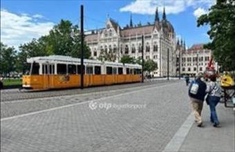Kiadó Budapest V. kerületi tégla lakás hirdetés (75277743)