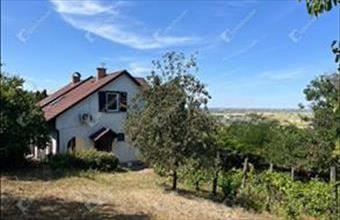 Eladó Győrújbaráti üdülőövezeti telek hirdetés (49739789)