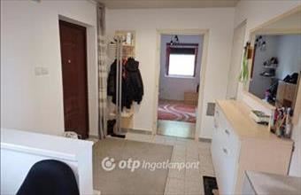 Eladó Ceglédi családi ház hirdetés (26447446)