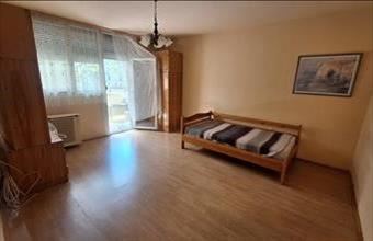 Eladó Gödöllői panel lakás hirdetés (74394485)