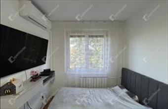 Eladó Győri panel lakás hirdetés (34733644)