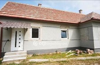 Eladó Nyírkarászi családi ház hirdetés (39959359)