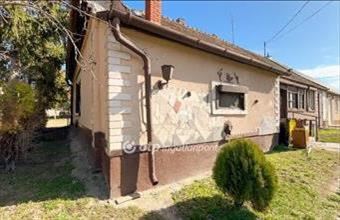 Eladó Bőnyi sorház hirdetés (34362587)