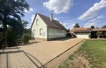 Eladó Kecskeméti családi ház hirdetés (43283663)