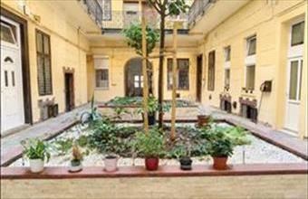 Eladó Budapest VII. kerületi tégla lakás hirdetés (99915789)