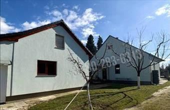 Eladó Balatonszárszói családi ház hirdetés (49427677)