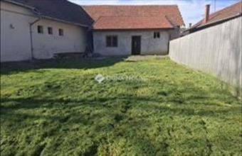 Eladó Kiskunfélegyházai házrész hirdetés (57352743)