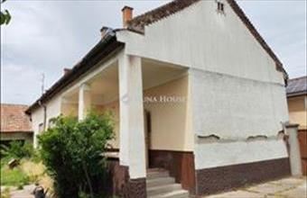 Eladó Soltvadkerti családi ház hirdetés (32332828)