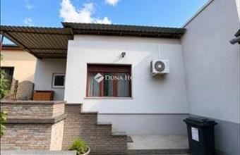 Eladó Esztergomi hétvégi ház hirdetés (94423633)