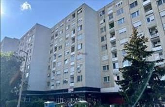 Eladó Veszprémi panel lakás hirdetés (46418351)