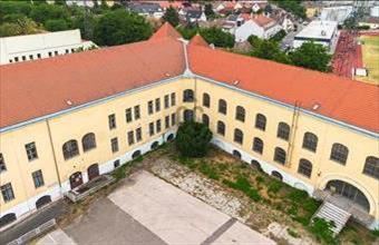 Eladó Váci iroda irodaházban hirdetés (46328872)