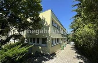 Eladó Budapest XII. kerületi egyéb iroda hirdetés (45837915)