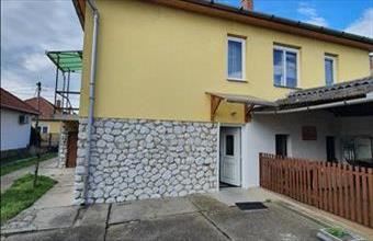 Eladó Mezőkövesdi családi ház hirdetés (74463145)