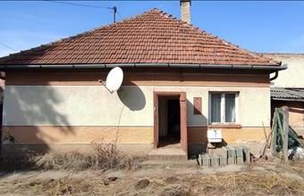 Eladó Nyíregyházai lakóövezeti telek hirdetés (34714237)