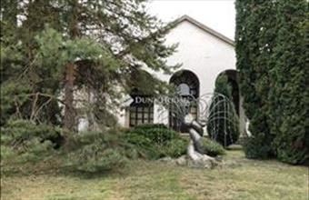 Eladó Almásfüzitői családi ház hirdetés (98996287)