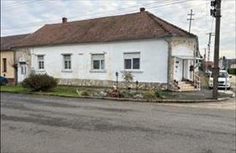 Eladó Celldömölki sorház hirdetés (65937694)