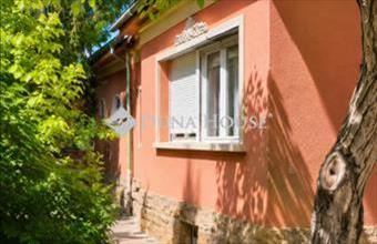 Eladó Budapest XVIII. kerületi családi ház hirdetés (57671429)