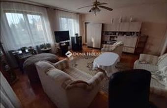 Eladó Budapest XVIII. kerületi családi ház hirdetés (96345136)