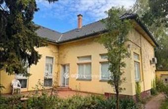 Eladó Ceglédi családi ház hirdetés (79764458)