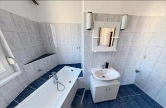 Eladó Veszprémi tégla lakás hirdetés (83644441)
