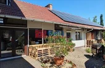 Eladó Budapest XVII. kerületi családi ház hirdetés (64271494)