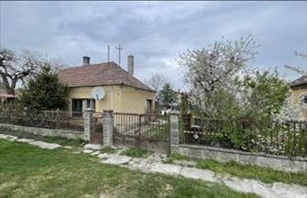Eladó Győrzámolyi családi ház hirdetés (43937735)