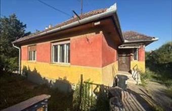 Eladó Pomázi családi ház hirdetés (24132354)