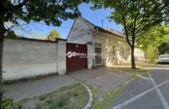 Eladó Budapest XIII. kerületi családi ház hirdetés (78272934)
