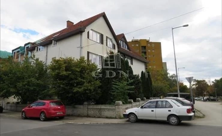 hirdetés 1. fotó