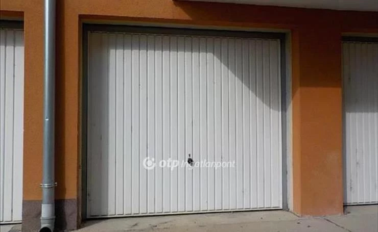 hirdetés 1. fotó