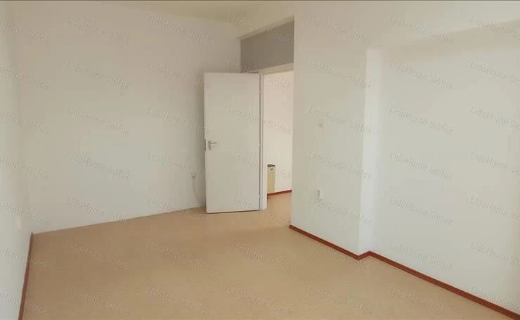 hirdetés 1. fotó