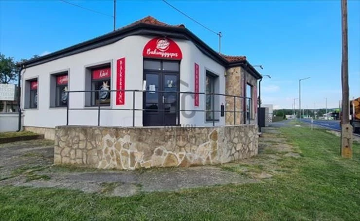 hirdetés 1. fotó