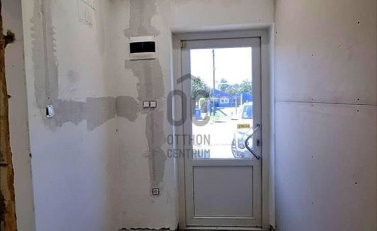 hirdetés 1. fotó