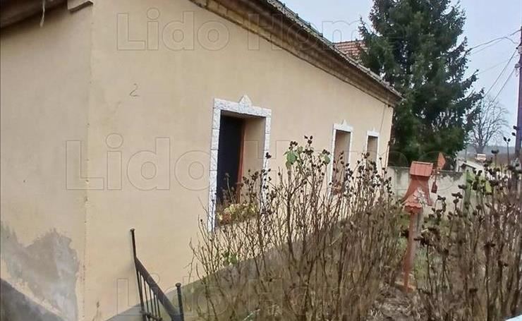 hirdetés 1. fotó