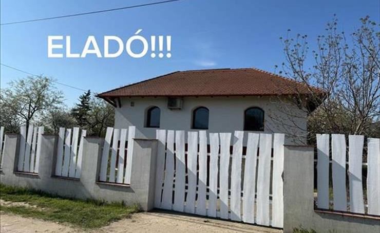 hirdetés 1. fotó