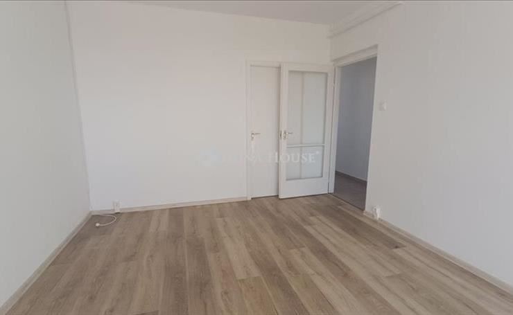 hirdetés 1. fotó