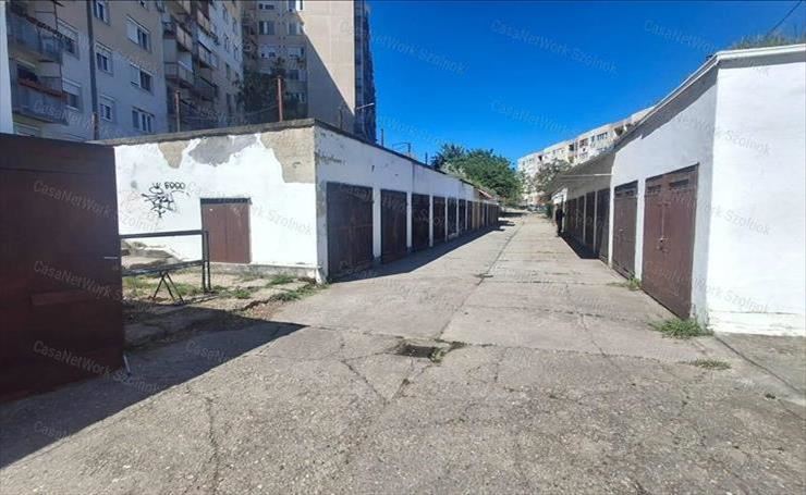 hirdetés 1. fotó