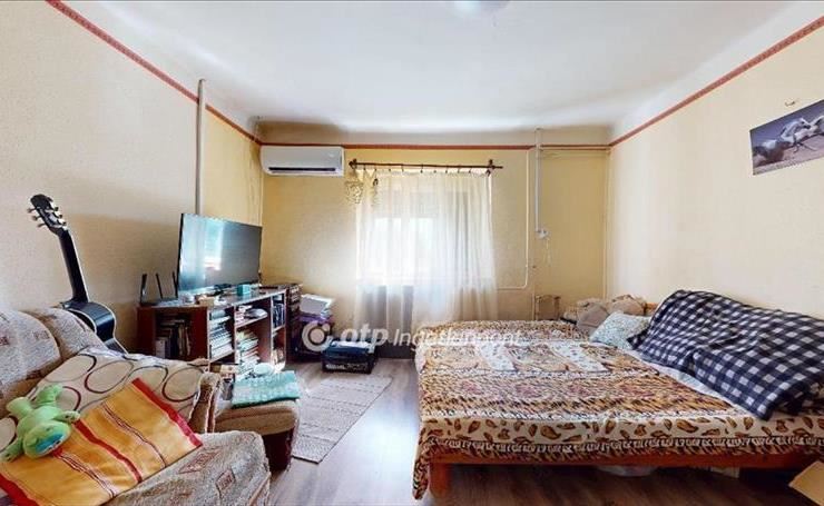 hirdetés 1. fotó